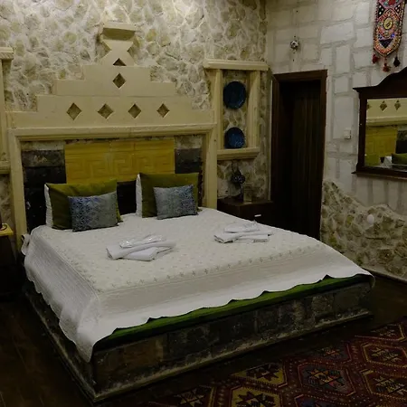 Antik Stone House